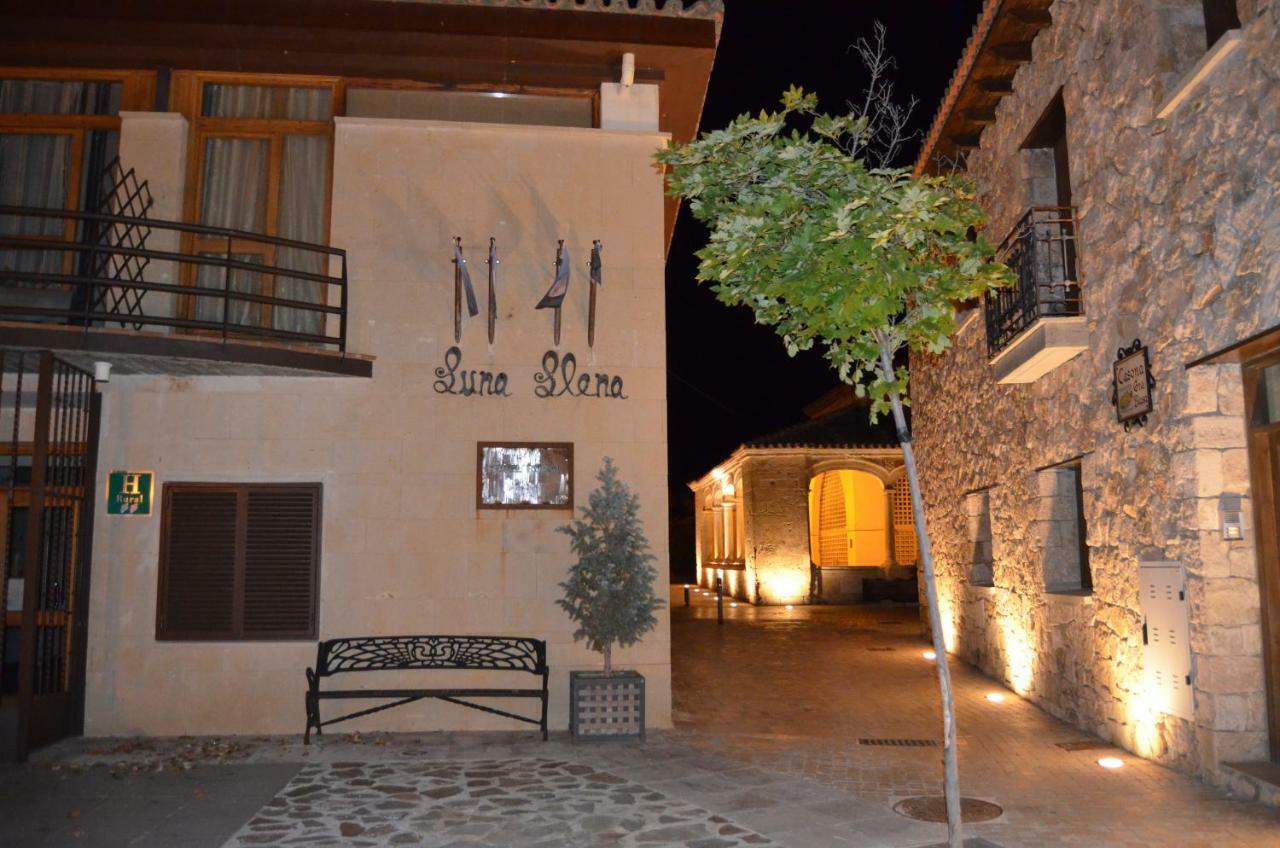 Hotel Rural Luna Llena Torremocha de Jarama Bagian luar foto